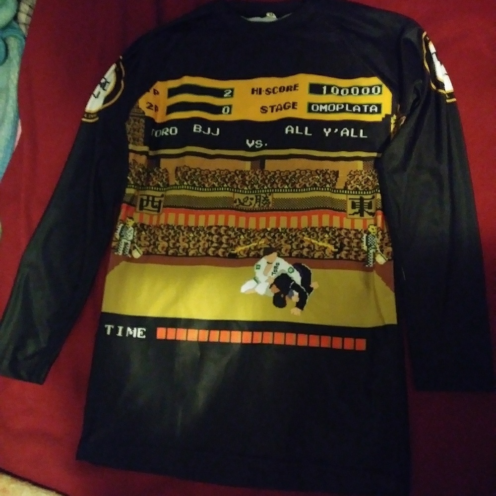 Toro Omoplata Rashguard